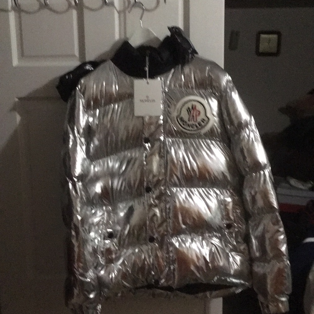 Moncler Metallic/Black XL men’s ( Snow Angels )